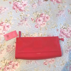 ISSAAC MIZRAHI NWT Clutch The Kay Check Perforated